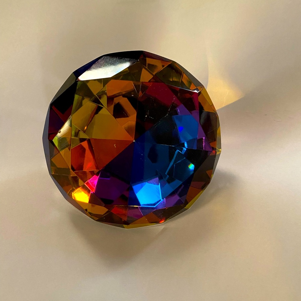 GLASS RAINBOW DIAMOND DECOR PIECE